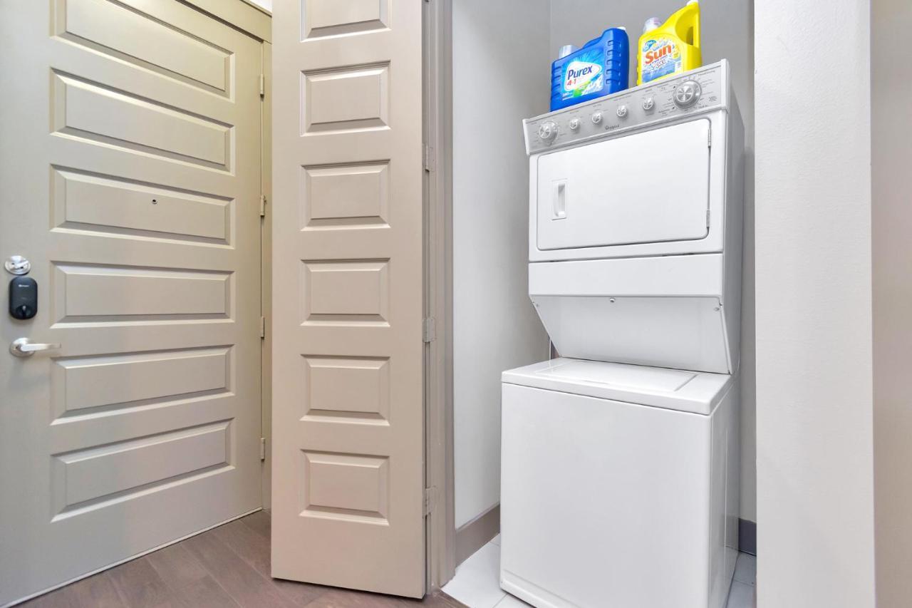 U1 Penthouse Downtown Houston Rental Car Available Apt 1Br 1Bth Gym Sleep Good Kültér fotó